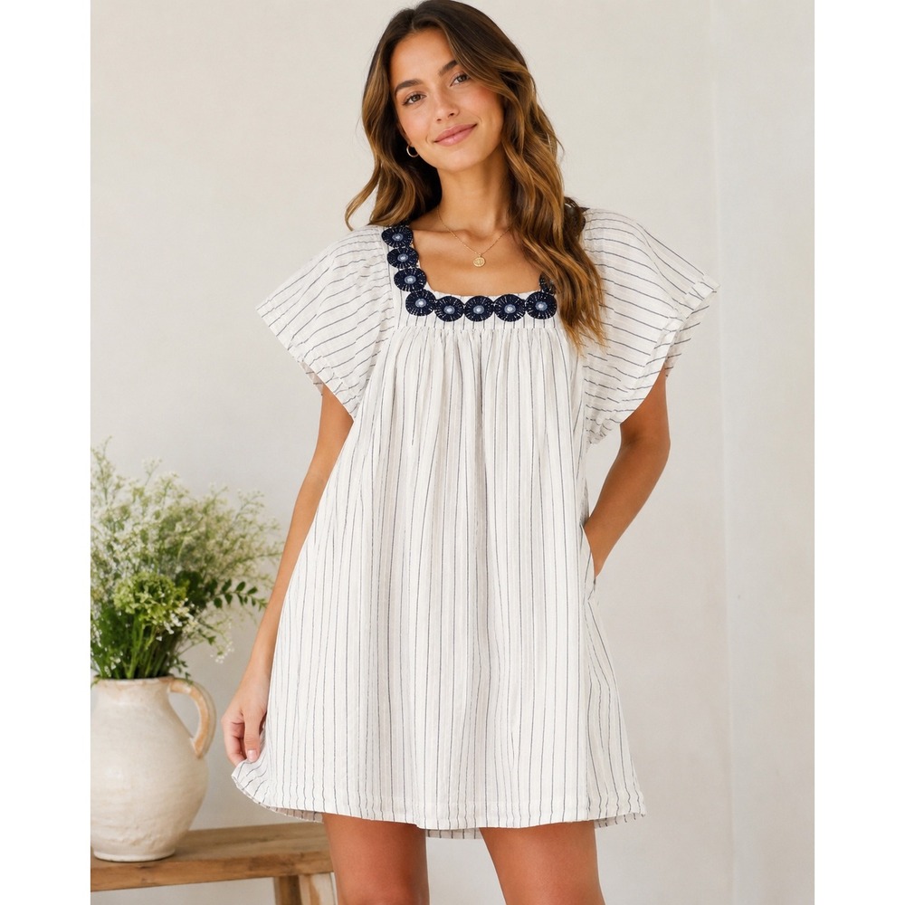 Madewell Womens XS White Navy Striped Embroidered Eyelet Square Neck Cotton Top